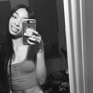 Meet your Posher, Jamila